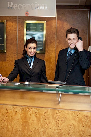 Recepcioner (m/ž)