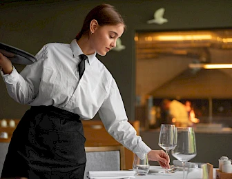 Radnici postoje, ali sustav zapošljavanja u turizmu mora se hitno mijenjati – analiza za sezonu 2025