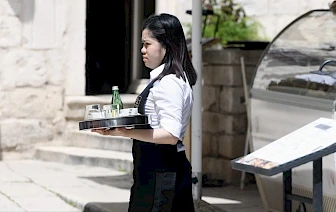 Stranci preuzeli sezonu? Radnik iz Istre ogorčen: "Mi domaći nemamo ni 100 sati"